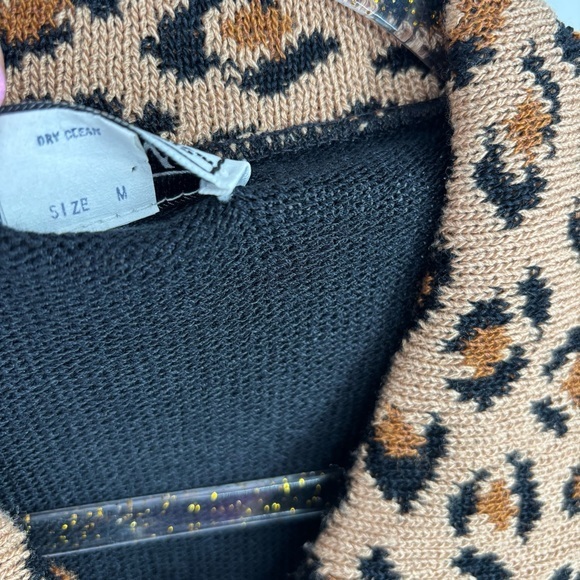 Vintage San‎ Remo by Laura Knits Leopard Print Trim Black Cardigan Size Medium - Picture 8 of 10
